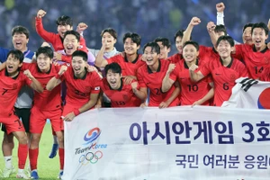 Nhật lại thua Hàn ở chung kết ASIAD và kỷ lục không tưởng