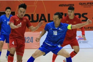 Tuyển Việt Nam thắng chủ nhà như ván tennis 