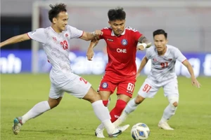 Cựu HLV tuyển Malaysia Ong Kim Swee khiến HLV Chu Đình Nghiêm tâm phục khẩu phục