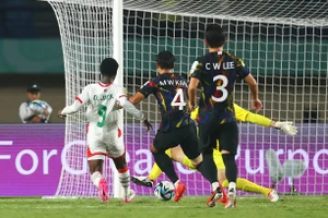 Thua trận thứ 3 liên tiếp, Hàn Quốc rời World Cup U-17 trong ê chề 