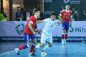 Anh cả châu Á ‘tắt tiếng’ trước tuyển Nga