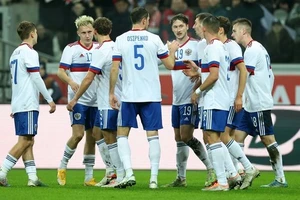 Tuyển Nga chốt trận giao hữu với Serbia, Ukraine viết thư phản đối gì? 