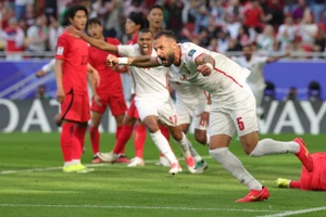 Hàn Quốc - Jordan: Trận hòa 2-2 may mắn