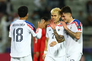 Thái Lan vào vòng 16 đội và trí tuệ nhân tạo