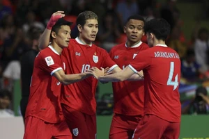 Thái Lan chơi Fair Play thắng đậm Myanmar, Việt Nam giữ quyền tự quyết