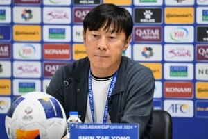 Shin Tae-yong nói gì khi sang Paris tranh vé đi Olympic?