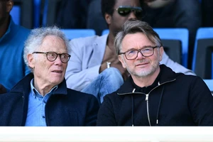 HLV Troussier chứng kiến Shin Tae-yong và Indonesia tan vỡ giấc mơ Olympic