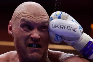 Hạ gục Tyson, Usyk vô địch tuyệt đối