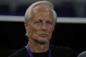 Jorn Andersen đạt 2 cột mốc cho bóng đá Hong Kong rồi chia tay