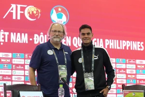 HLV Tom Saintfiet: “Việt Nam là kèo trên nhưng chúng tôi đến đây để lấy 3 điểm”