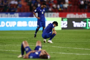 Ghế chủ tịch LĐBĐ Thái Lan của Madam Pang lung lay