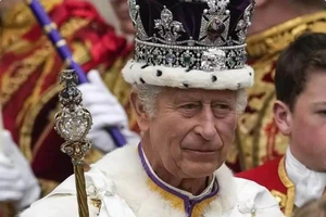 Vua Charles của Anh vừa gửi gắm vừa nhắc khéo