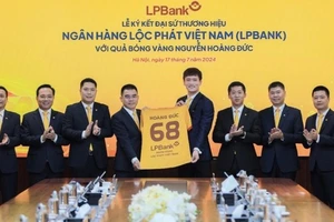 Quả bóng vàng 2023 Hoàng Đức làm đại sứ thương hiệu cho ngân hàng Lộc Phát