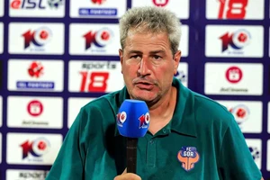 Ấn Độ công bố HLV trưởng: Không phải HLV Park Hang-seo, Troussier và Klinsmann