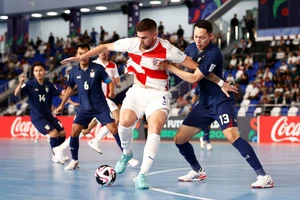 Tuyển Thái Lan đánh bại Croatia trận mở màn