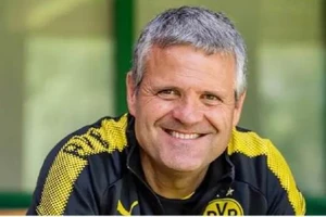 HLV Kim Sang-sik của tuyển Việt Nam gặp “cạ cứng” ở AFF Cup 2024