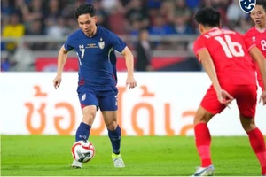 Fan Việt lên án, “ném đá” Supachok và chuyện Fair Play