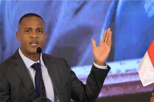 HLV Patrick Kluivert: “Hãy ủng hộ chúng tôi, rồi sẽ xem Indonesia thi đấu tại World Cup 2026”