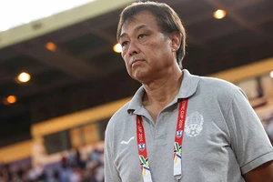 Trước khi chạm trán tuyển Việt Nam, HLV Gyutoku Koji được cắt vai trò tạm quyền