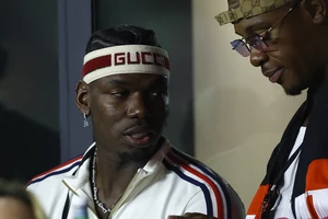 Tiền vệ Paul Pogba sẽ là đồng đội với Messi?