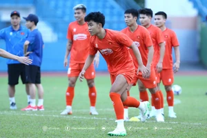 Tuyển Việt Nam từng thắng khó Campuchia và HLV Park Hang-seo tiếp quản