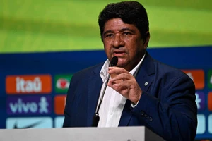 Cựu chủ tịch LĐBĐ Brazil rút đơn kiện vì bóng đá Brazil và gia đình