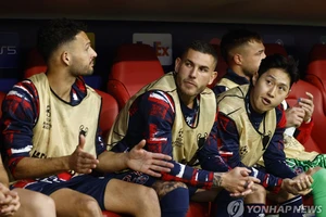 Chuyện hai cầu thủ Hàn Quốc vô địch UEFA Champions League