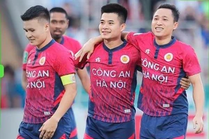 CA. Hà Nội hay quá, mùa tới đá hai giải quốc tế khi vô địch Cúp Quốc gia