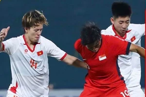 U-23 Việt Nam thắng khó Singapore, chờ tranh nhất bảng với Yemen