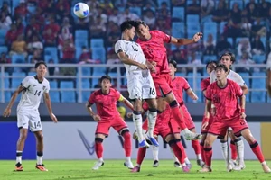 Đội U-23 Indonesia không qua được vòng bảng, sao bảo vệ ngôi vô địch SEA Games?