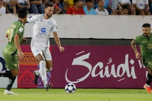 TX. Nam Định thắng Ratchaburi như trận ngoại hạng Anh