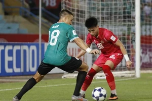 CLB CA. Hà Nội vươn lên ngôi nhất bảng E khi thắng Tai Po