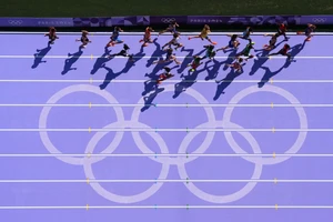 Chủ tịch Sebastian Coe hứa thu hồi 1,5 triệu euro từ kẻ trộm 