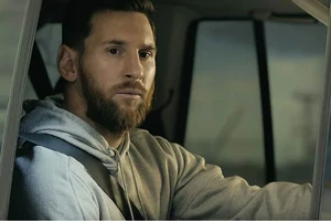 Fans Ấn Độ cuồng nhiệt chào đón Messi GOAT India Tour