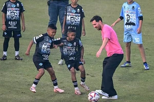 Chuyến thăm Ấn Độ sóng gió, Messi bỏ túi bao nhiêu?