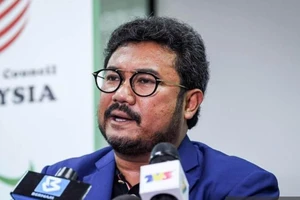 Chủ tịch Paralympic “dạy bài học” cho FAM