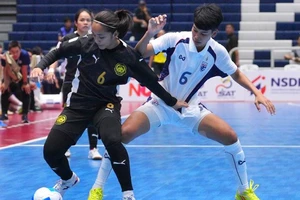 Việt Nam gặp tuyển Thái Lan ở bán kết