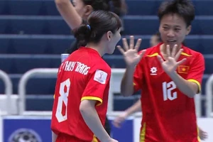 Tuyển Việt Nam lại thắng Indonesia 