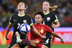 Tuyển Trung Quốc thành cựu vô địch