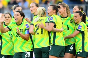 “Gã lang bạt” Joe Muntemurro có khuất phục Blue Samurai?