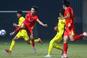 Đã có “mưa gôn”, chờ trận chung kết bảng Indonesia - Việt Nam