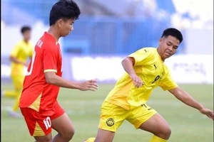 U-17 Việt Nam - Indonesia: Chủ nhà trong thế “lưng dựa tường”