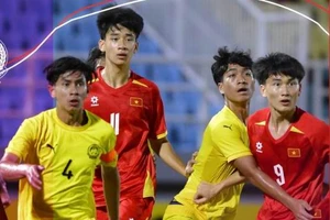 Đánh bại Malaysia, U-17 Việt Nam vô địch và tạo kỷ lục