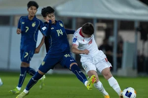Thua trận mở màn, U-17 Thái Lan... sẽ bị loại?