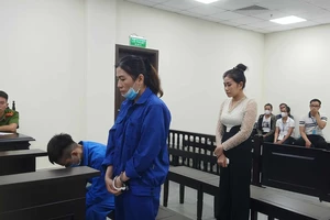 Hành trình trốn thoát của cô bé 14 tuổi bị lừa mang thai hộ 