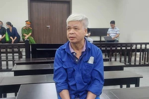 Cựu giám đốc 'vẽ' dự án, chiếm đoạt 46 tỉ đồng