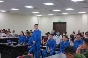 Giám đốc cầm đầu đường dây đánh bạc trăm tỉ trên sàn SFX 