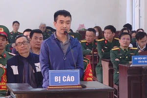 Bị cáo Phan Quốc Việt: 'Việt Á không nhập hàng của Trung Quốc'