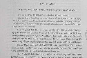 Chủ nhà truy sát thợ vì thi công trần nhà nhưng mới 2 tháng đã sập