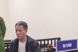 Giả mạo cán bộ Bộ Tài chính, lừa doanh nghiệp chi tiền chạy dự án